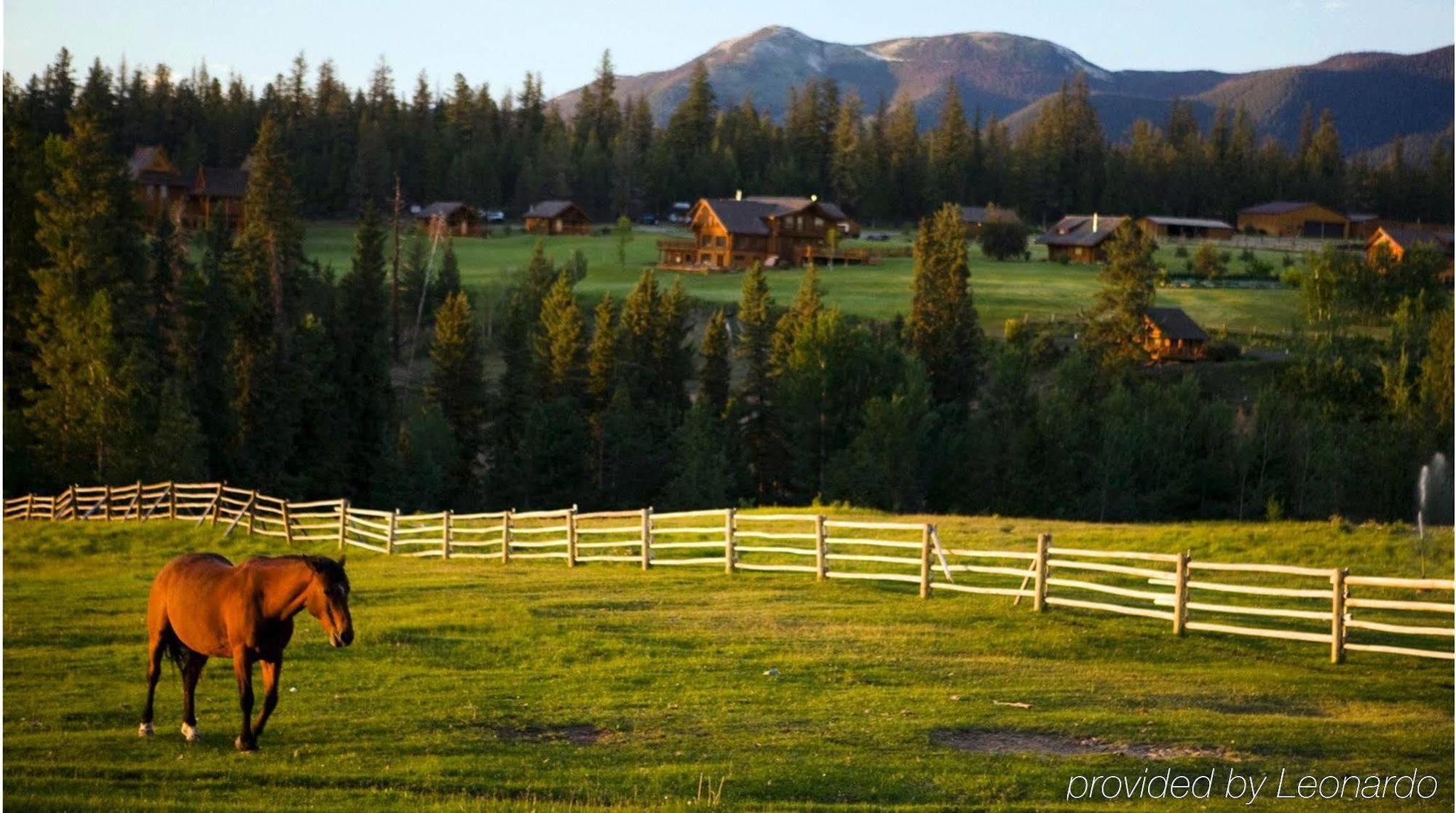 Echo Valley Ranch And Spa Clinton Eksteriør bilde